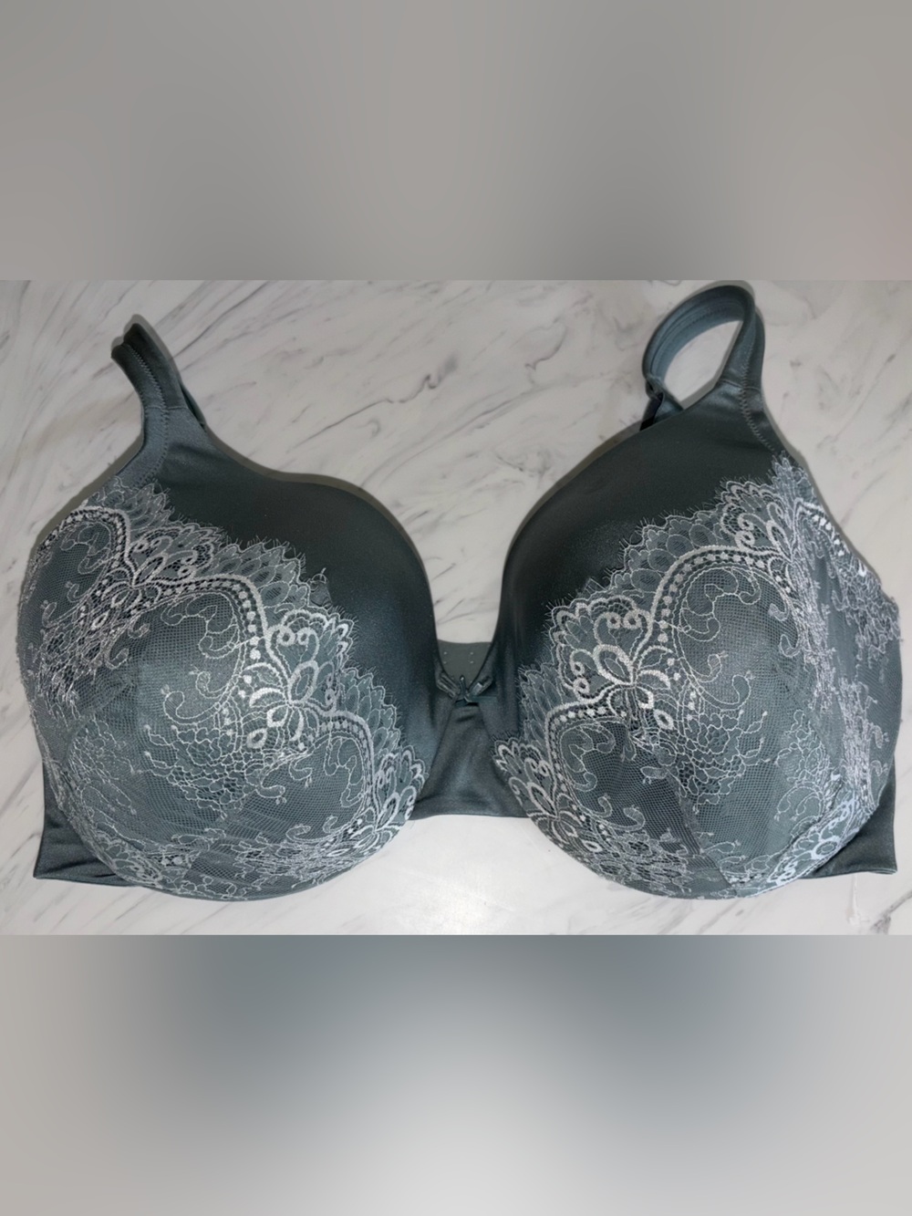 Cacique lightly lined blue white stripe bra full coverage  underwire 42h